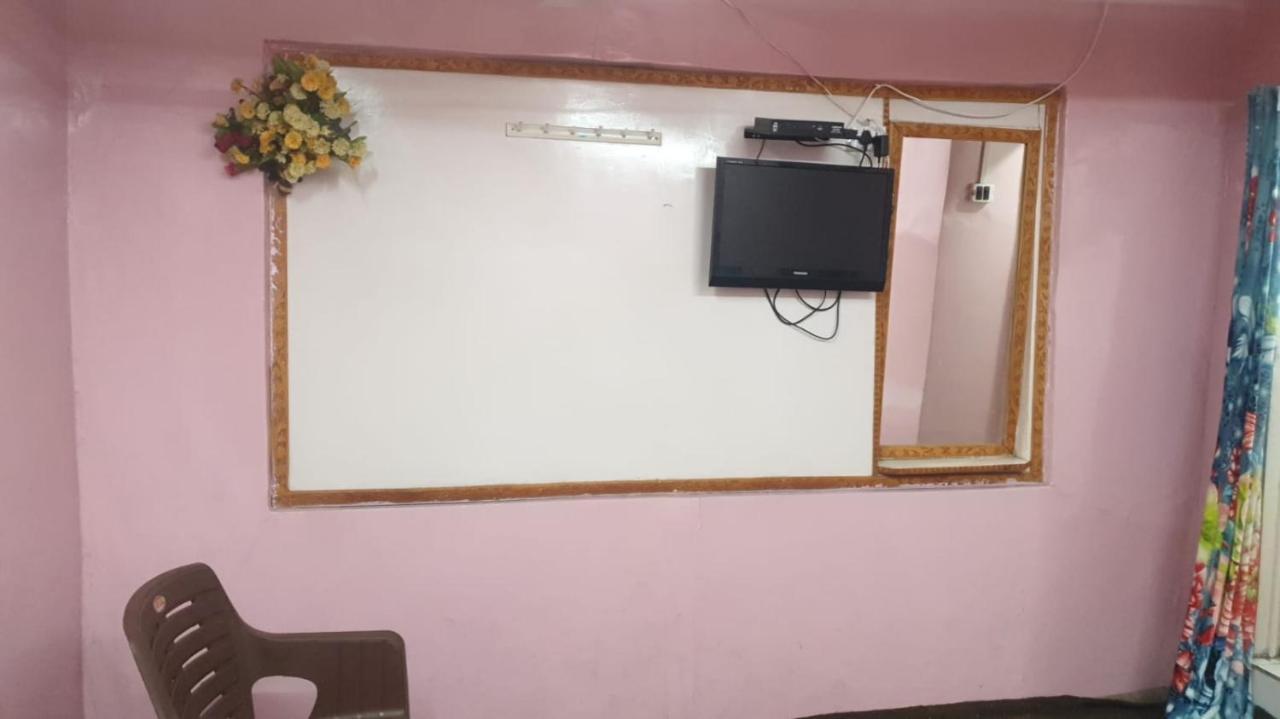 Lake Boulevard Guest House Srinagar  Luaran gambar